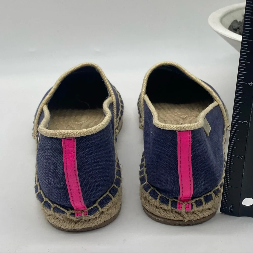 Lilly Pulitzer Lia Espadrille In True Navy with Seahorse print size 6 in EUC